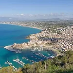 Nyaraló Casale Del Golfo