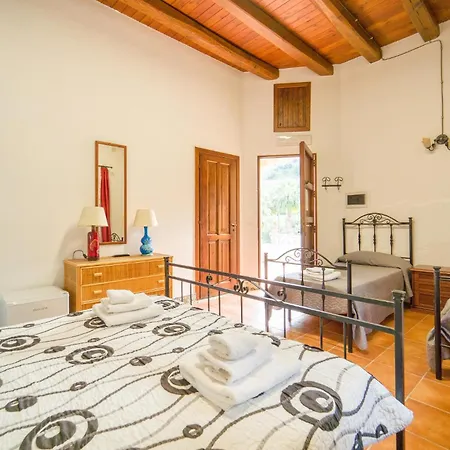 Casale Del Golfo Алкамо